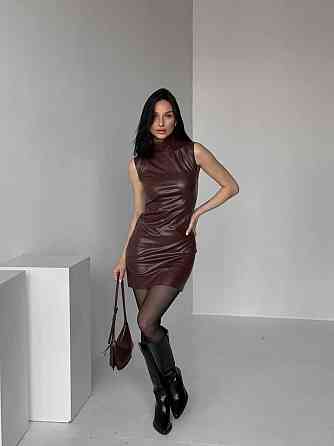 Женское базовое мини платье из эко кожи Одесса