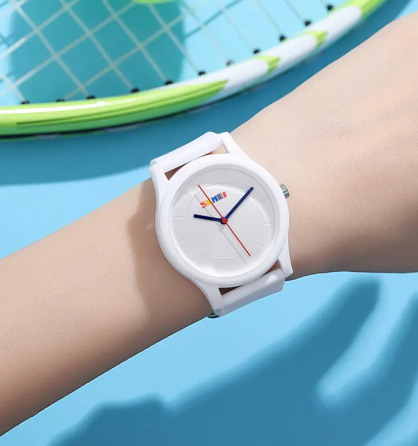 Жіночий наручний годинник Skmei 1880 Білий Київ