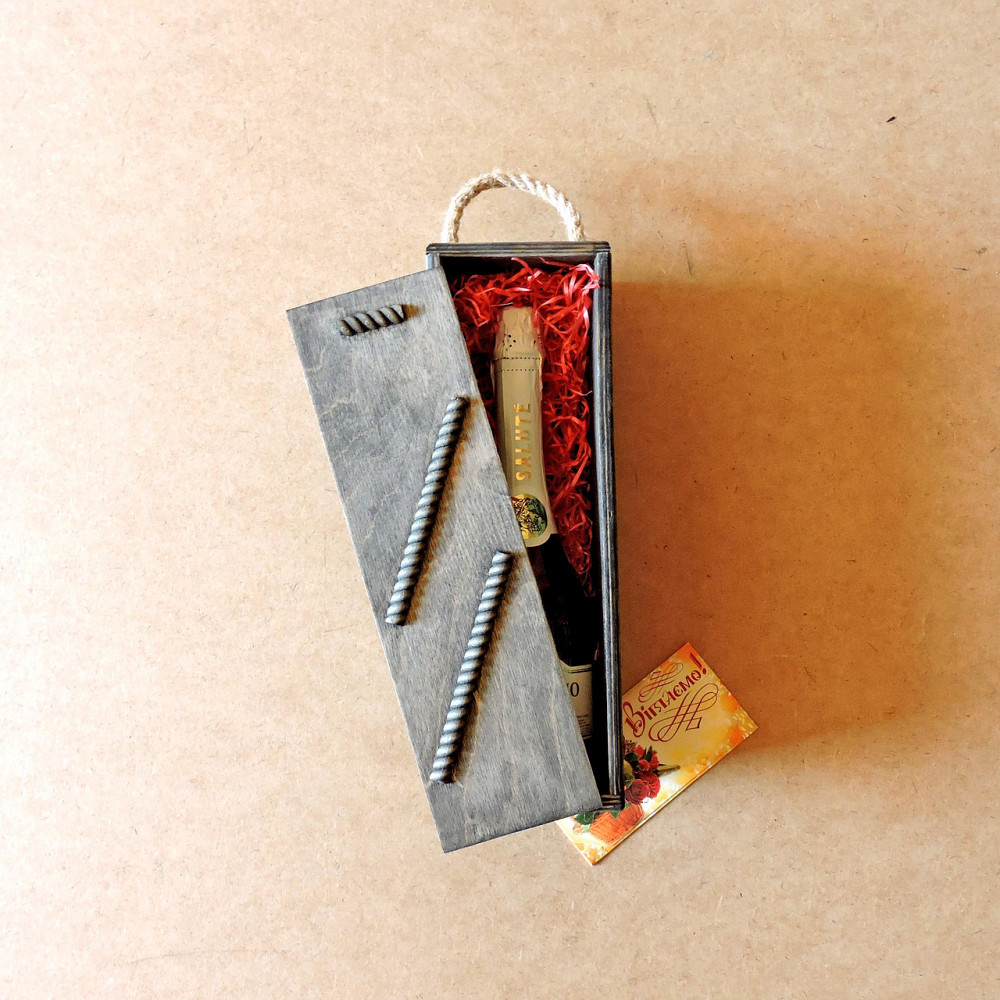 Подарочная коробка 