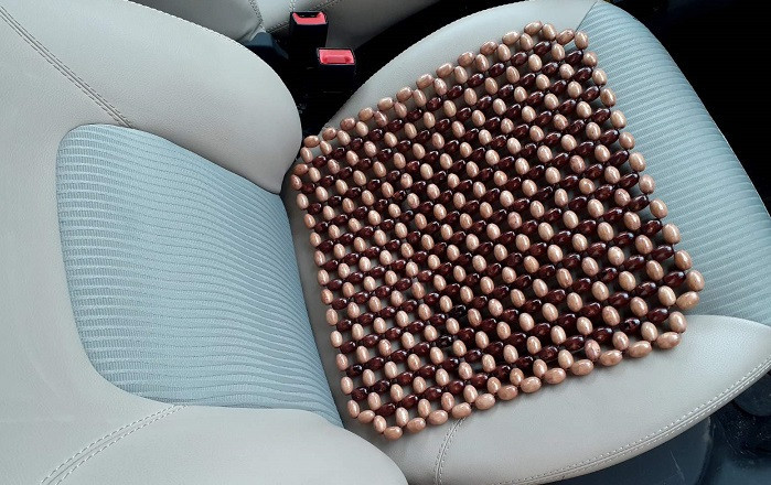 Масажер-Накидка Дерев'яна на Автомобільне Сидіння 42x42 см - Масажний аксесуар для комфорту в дорозі 1шт Івано-Франківськ - фото 2