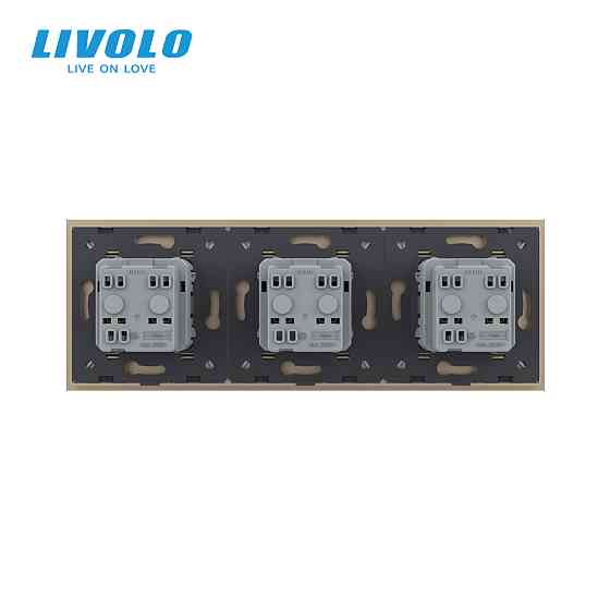 Потрійна електрична розетка з заземленням LIVOLO, золота, скляна рамка, шторки, 250В 16А (VL-C7C3EU-13) Коломыя
