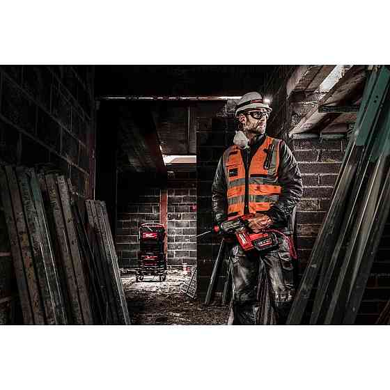 Жилет оранжевый PREMIUM MILWAUKEE, сигнальной расцветки (S / M) Одесса