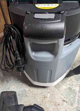 Пылесос Karcher se 4 Киев