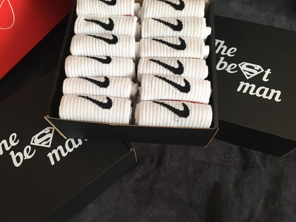 Подарунковий набір шкарпеток Nike 12 шт – стильні чоловічі та жіночі шкарпетки, 100% бавовна, різні розміри Киев - изображение 1