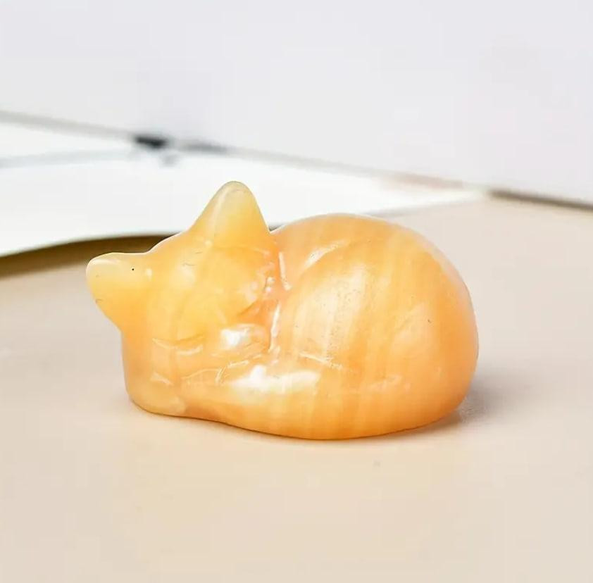 Фигурка кота из натурального желтого кальцита, 40 мм. Киев - изображение 1