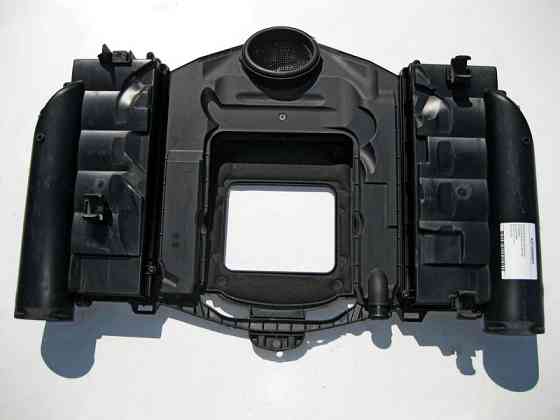 Mercedes-Benz  A2730900901 Декоративна кришка двигуна з корпусом повітряного фільтра M272 V6 2.5 3.0 3.5л M273 V8 5.5л Одеса