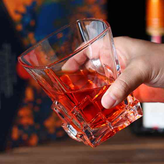 Набір Декантер графин + 6 Келихів для віскі, ЕФЕКТНІ!!!  НАБІР для віскі Кубики льоду Crack 6 шт. Кременчук