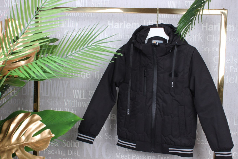 Демисезонная черная куртка бомбер под резинку для мальчика подростка 140,146,152 Николаев - изображение 1