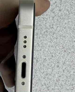 Смартфон Apple iPhone 13 128Gb. Starlight Киев