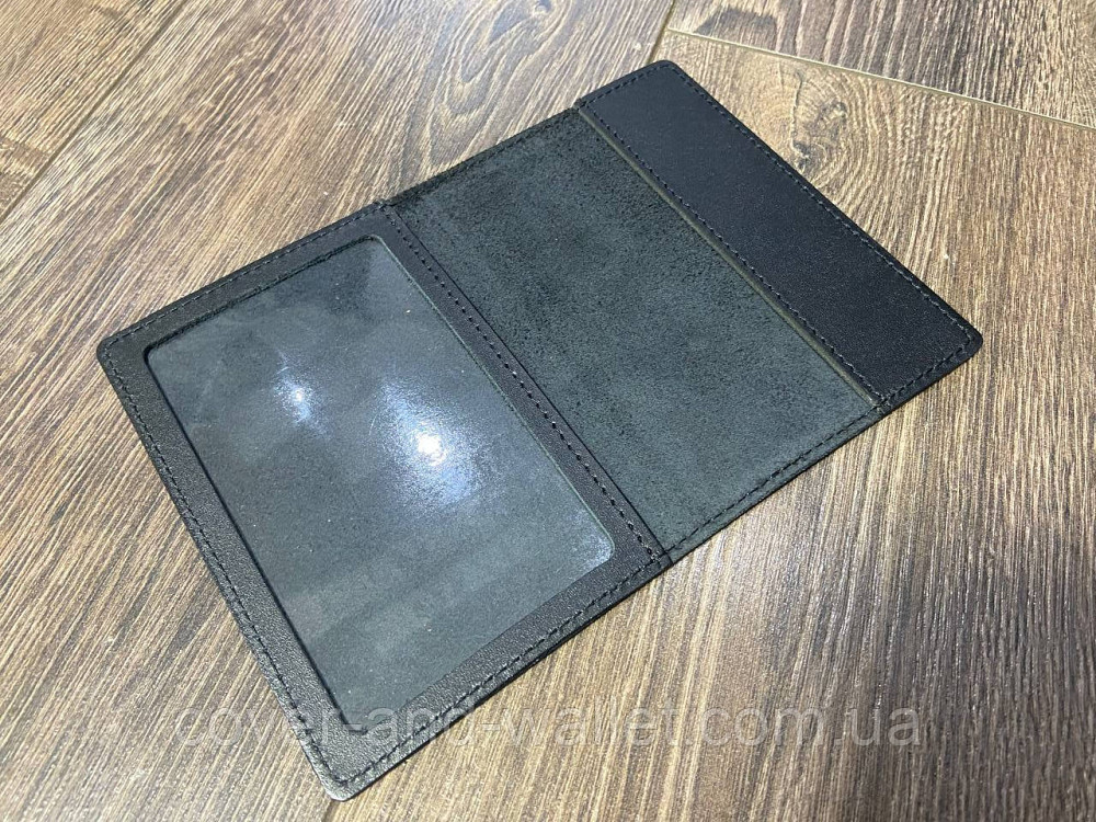 Шкіряна обкладинка на військовий квиток чорного кольору Київ - фото 2