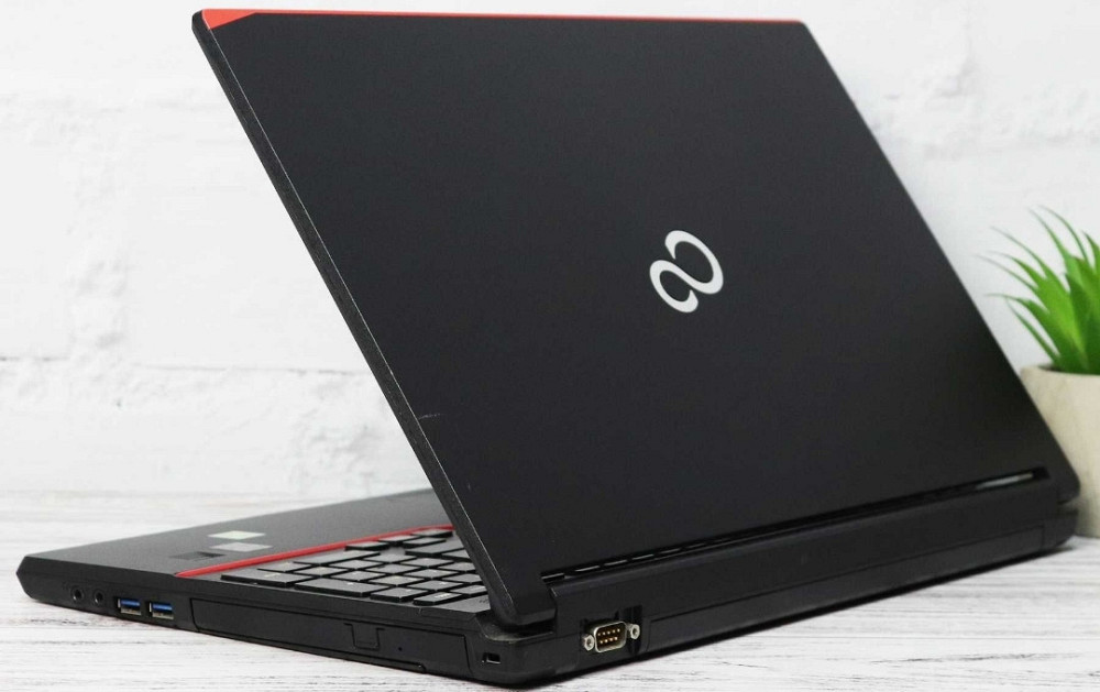 Ноутбук 15.6" Fujitsu LifeBook E554  i5-4210M 8Gb RAM 120Gb SSD. Харків - фото 6