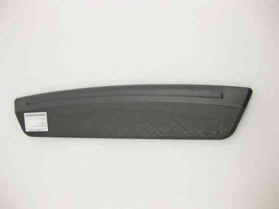 Mercedes-Benz  A2126830130 9051 Накладка динаміка в задній полиці чорна E-Class W212 Одеса