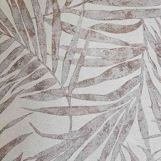 Шпалери вінілові на флізелін Rasch Linares 0.53х10 папороть листя рожеві сірі на білому 617436 Київ