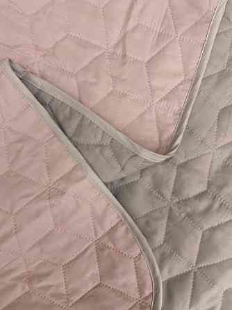 Покрывало двустороннее Decorator Microfiber куб 210х215 см какао с розовым (85-133) Киев