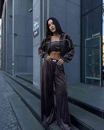 Жіночий теплий стильний костюм-трійка з м'якого велюру. Шоколад, 42/44 Одеса