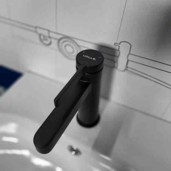 Смеситель для раковины Volle MORA de la noche черный/матовый 1537.010104 Киев