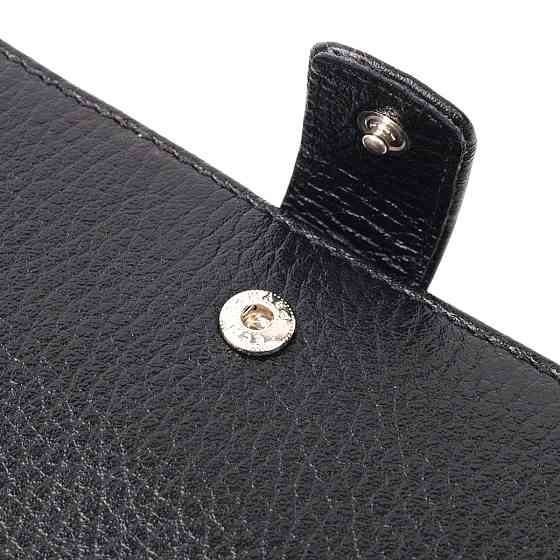 Вертикальное мужское портмоне с хлястиком из натуральной кожи KARYA 21195 Черный Киев