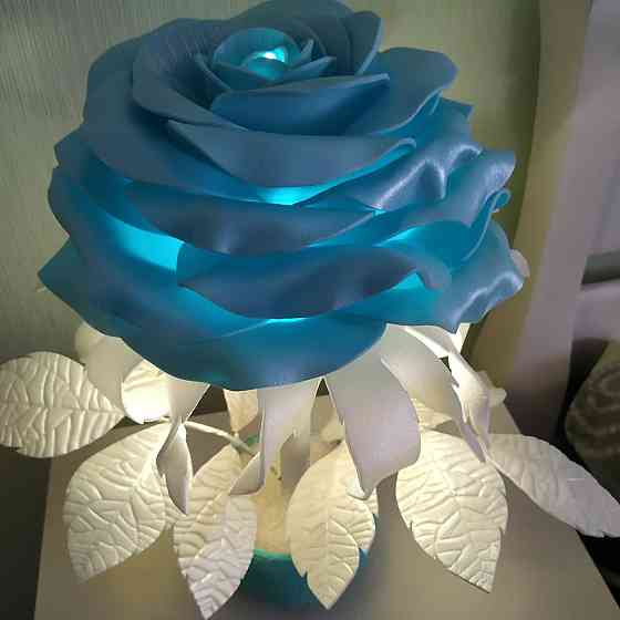 Світильник-нічник "Аквамаринова троянда" Дніпро