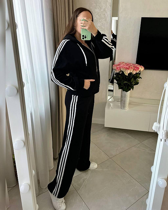 Жіночий стильний прогулянковий велюровий костюм-двійка Чорний, 48/50 Одеса - фото 6