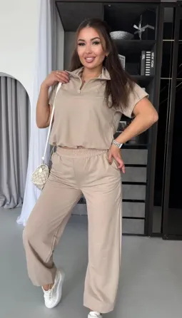 Костюм двійка універсальний літній комплект, який поєднує комфорт і сучасний стиль. Одеса