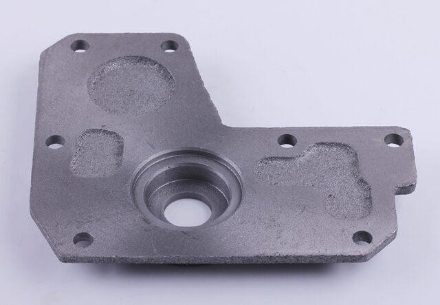 Крышка боковая корпуса КПП правая (под вал отбора мощности) - КПП/6 Мукачево - фото 1