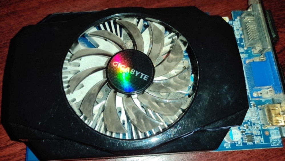 Відеокарта: GIGABYTE GT730. Київ - фото 3
