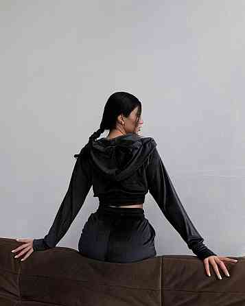 Жіночий повсякденний велюровий костюм-двійка із широкими штанами та укороченою кофтою плюшевий велюр Чорний, 42/44 Одеса