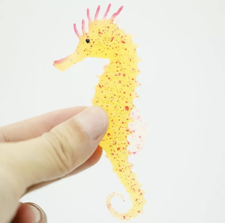 Морской конек желтый, силиконовый и люминисцентный (светящийся )декор в аквариум - размер 10*5 см Киев - изображение 2