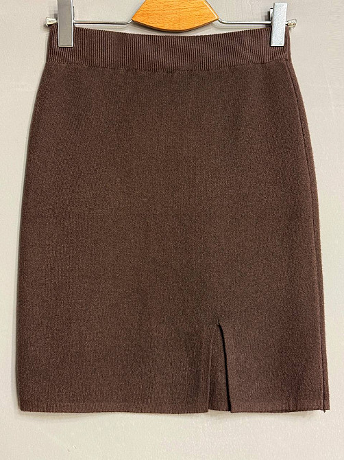 Спідниця жіноча My Fashion 6808-48 в’язана коротка з розрізом, коричневий, one size Київ - фото 9