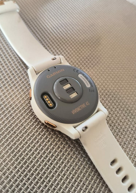 Смарт-Часи: Garmin Vivoactive 4S. Київ - фото 4