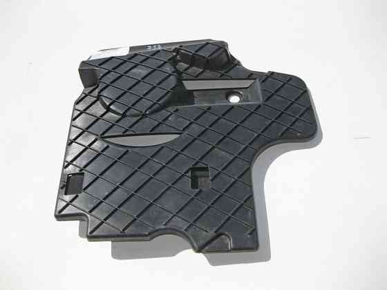 Mercedes-Benz  A6510100867 Пластиковий захист агрегатного ременя двигуна OM651 R4 2.2 cdi E-Class W212 C207 C-Class W204 GLK X204 Одесса