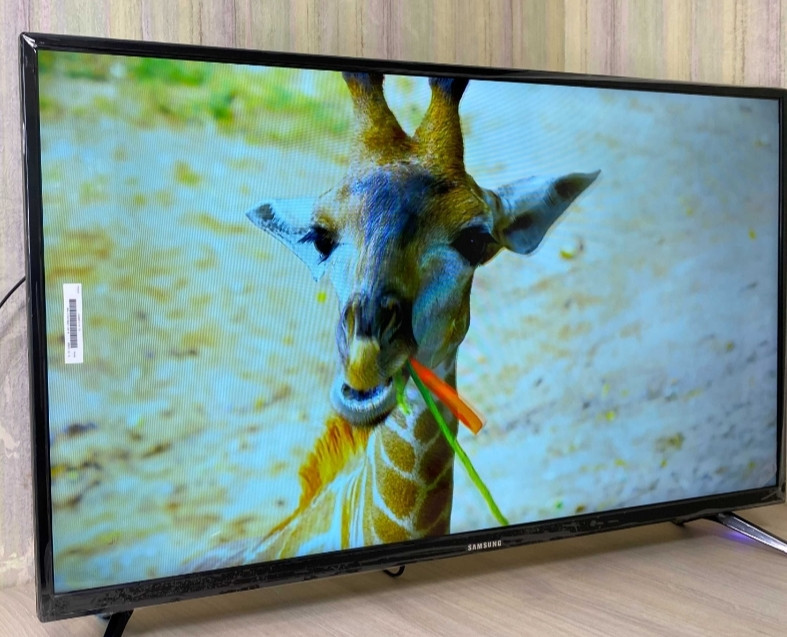 Телевизор Samsung 34