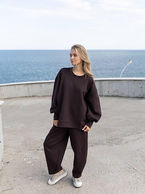 Женский оверсайз костюм: объемная кофта с трендовыми брюками бананами турецкий дабл фейс 100% хлопок Шоколад Одесса - изображение 7