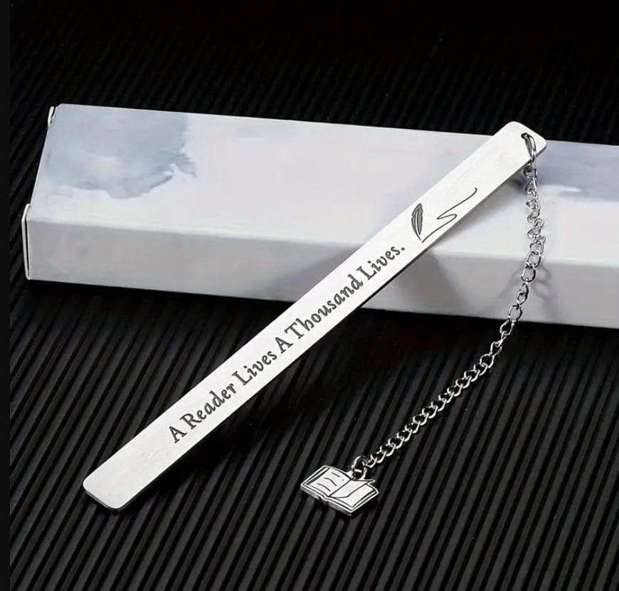 Металева закладка – креативний подарунок для книголюбів | Закладка для книг "A reader lives a thousa Київ - фото 1