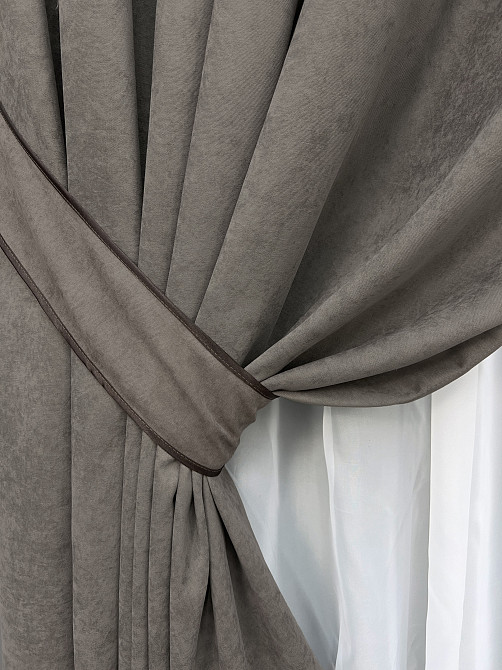 Комплект штор на люверсах VR-Textil Микровелюр Petek YL №1710ш Серо-коричневый 200х250 см 2 шт (37-0323) Киев - изображение 5