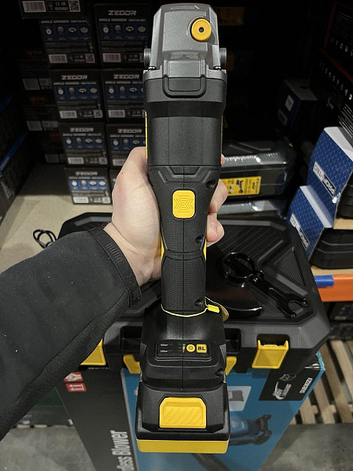 Угловая бесщеточная шлифмашина ZEGOR AGPP-21BL-125 (акум 21V 4.0Ah 1шт и зарядка) Киев - изображение 7