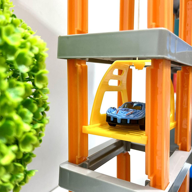 Гараж паркування 5 поверхів спіральний спуск ліфт 3 шт машинки (P9988A-4) Чернігів - фото 9