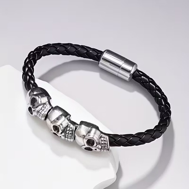 Готичний браслет із черепами Київ - фото 3