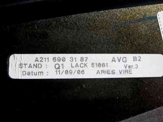 Mercedes-Benz  A2116903187 Вертикальна накладка скла передніх лівих дверей E-Class W211 Одесса