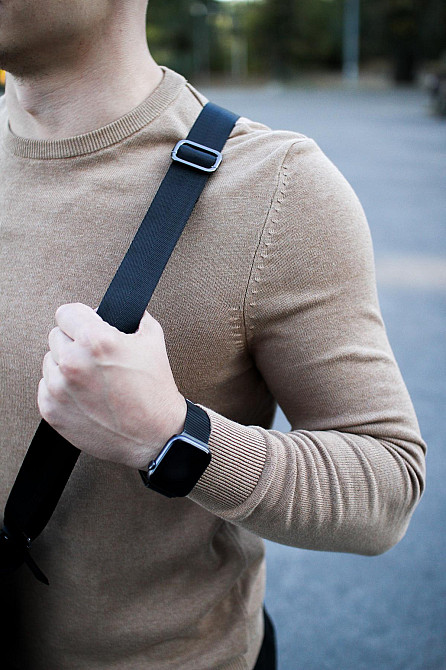 Сумка-мессенджер із натуральної зернистої шкіри, чоловіча сумка через плече (Чорна) Суми - фото 5