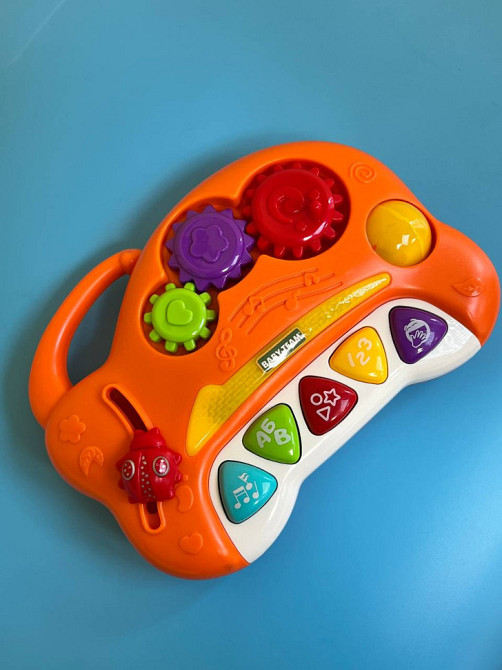 Детская музыкальная игрушка 