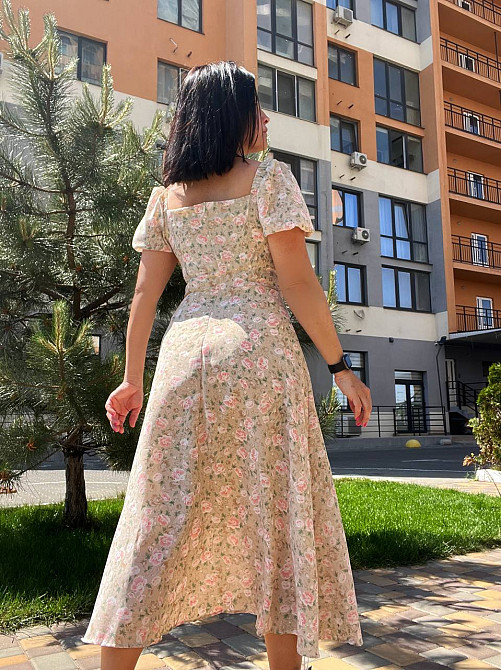 Платье женское летнее A-N 2669 цветочный принт разрез шнурок на груди длинное бежевое, бежевый, M Киев - изображение 5