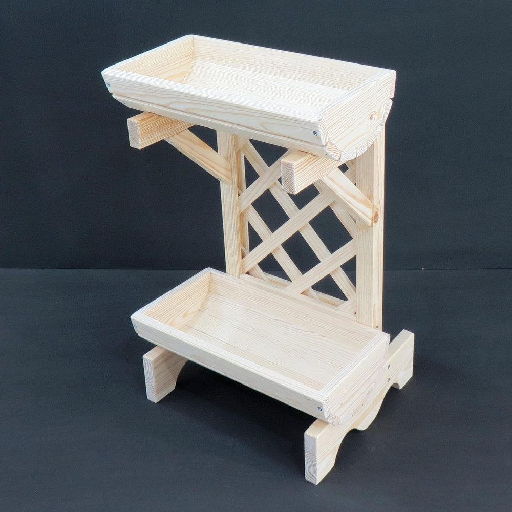 Кашпо на стойке 