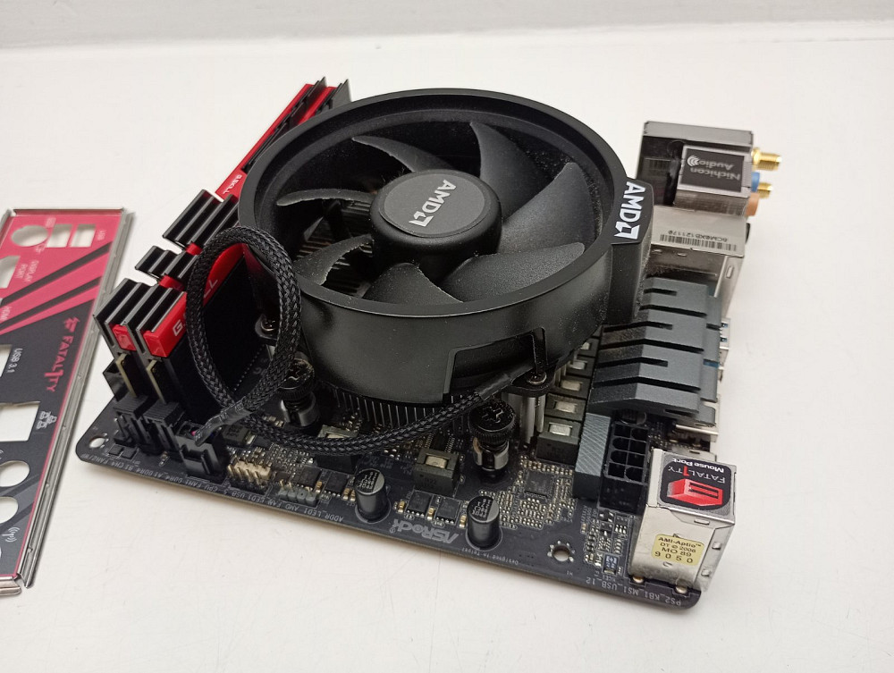 Комплект: материнська плата ASRock B450 Gaming-ITX/ac + Amd Ryzen 5 2600 + 8+8 Gb DDR4 G.Skill Trident Z (товар вживаний) Луцк - изображение 3