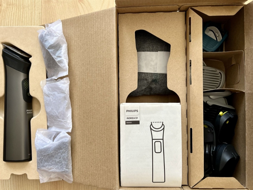 Триммер: Phillips Norelco Multigroom 9000 MG9525/ 40 ,24 Предмета ! Киев - изображение 2