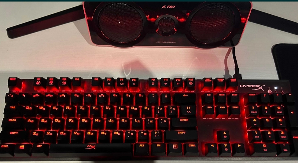 Клавіатура HyperX Alloy FRS RGB в ідеальному стані!! Київ - фото 3