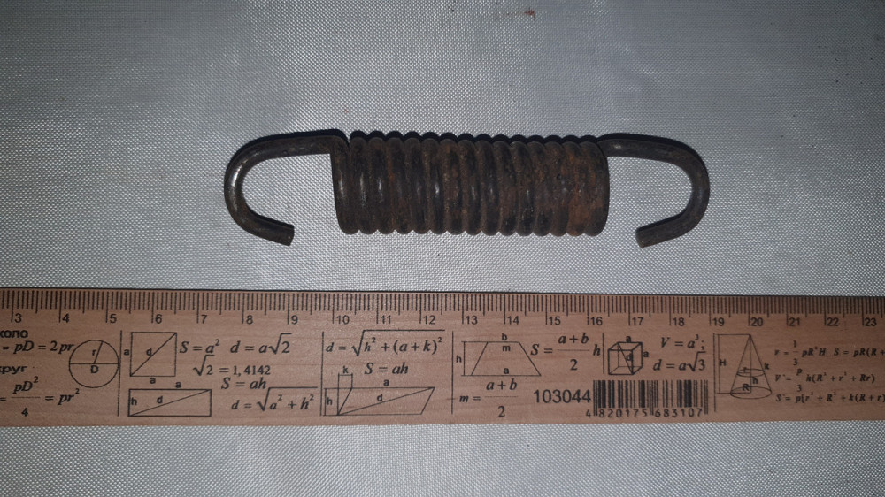 Пружина растяжения 21.8х60/111х4. СССР. Харьков - изображение 1