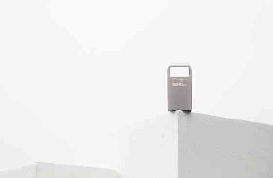 Флеш-накопичувач USB3.2 256GB Kingston DataTraveler Micro (DTMC3G2/256GB) Нержавіюча сталь Харків