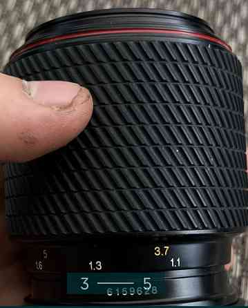 Объектив : Tokina 70-210mm. 1.4 Japan. Киев