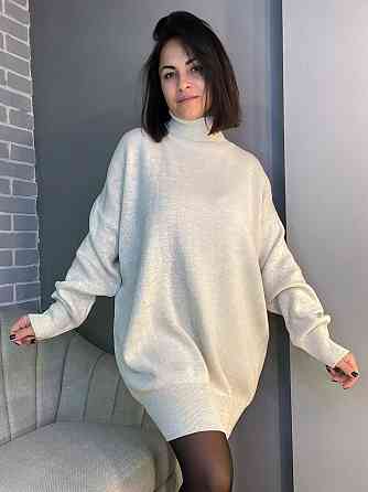 Платье женское My fashion 2024101 свитер воротник хомут оверсайз удлиненный one size, світло-бежевый Одесса
